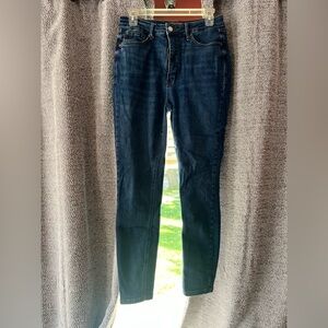 Judy blue skinny jeans with tummy control